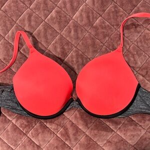 PINK Victoria's Secret Bright Coral and Gray Bra
